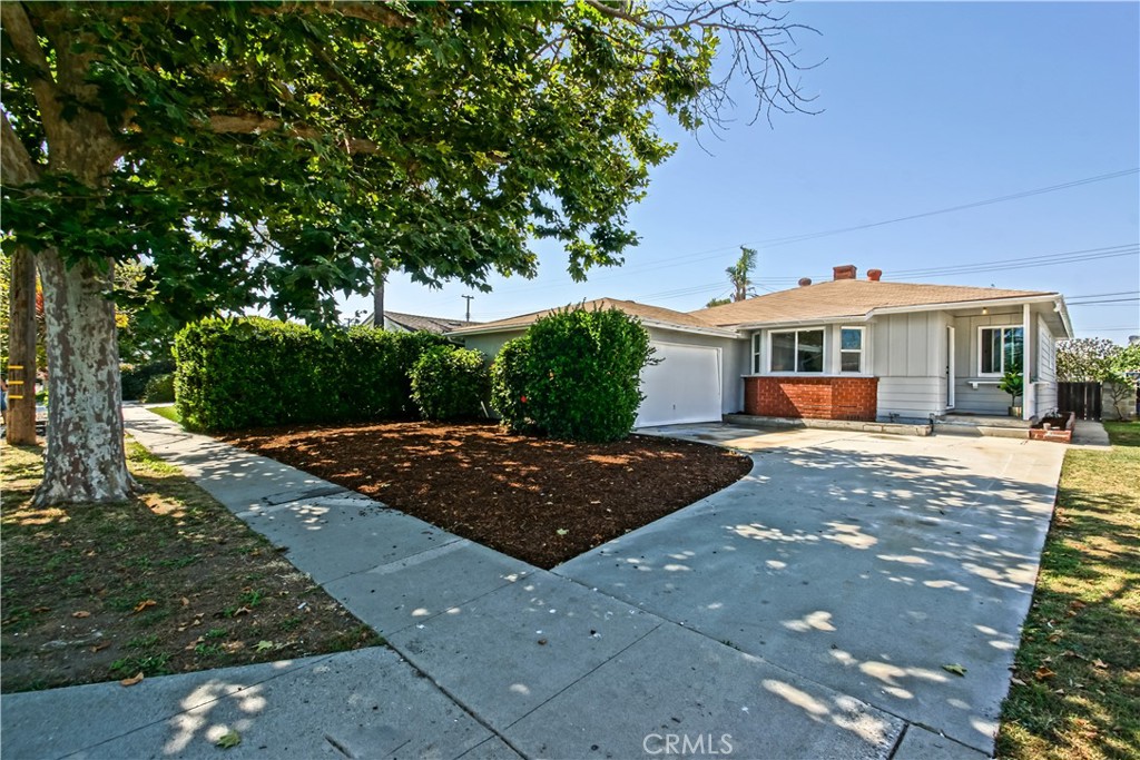 3717 186th Street W