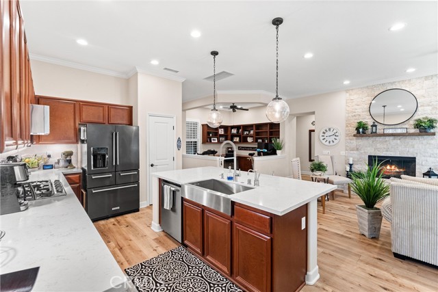 Detail Gallery Image 19 of 48 For 24217 Fawnskin, Corona,  CA 92883 - 2 Beds | 2 Baths