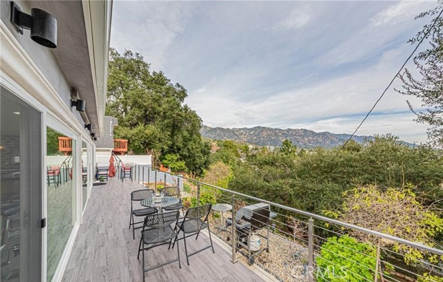 Detail Gallery Image 21 of 48 For 4544 Daleridge Rd, La Canada Flintridge,  CA 91011 - 6 Beds | 5 Baths