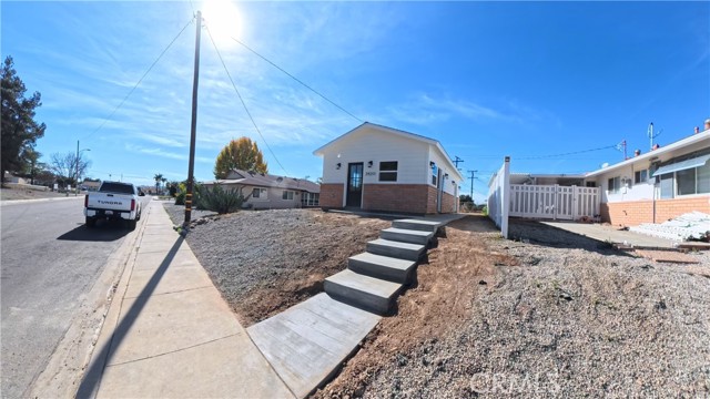 Image 14 of 17 For 29255 Piping Rock Road