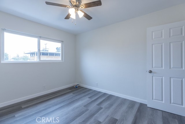 5476 Linden Avenue, Long Beach CA: https://media.crmls.org/medias/8d06c4e7-451b-4cdf-b654-d294c07f02f3.jpg