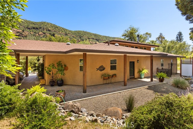 Detail Gallery Image 3 of 51 For 12682 Quail Run Dr, Chico,  CA 95928 - 3 Beds | 3 Baths