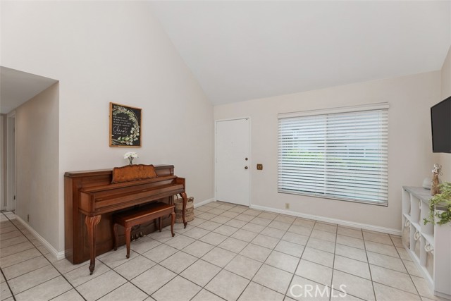 Photo #6: SW24142834 Listing 