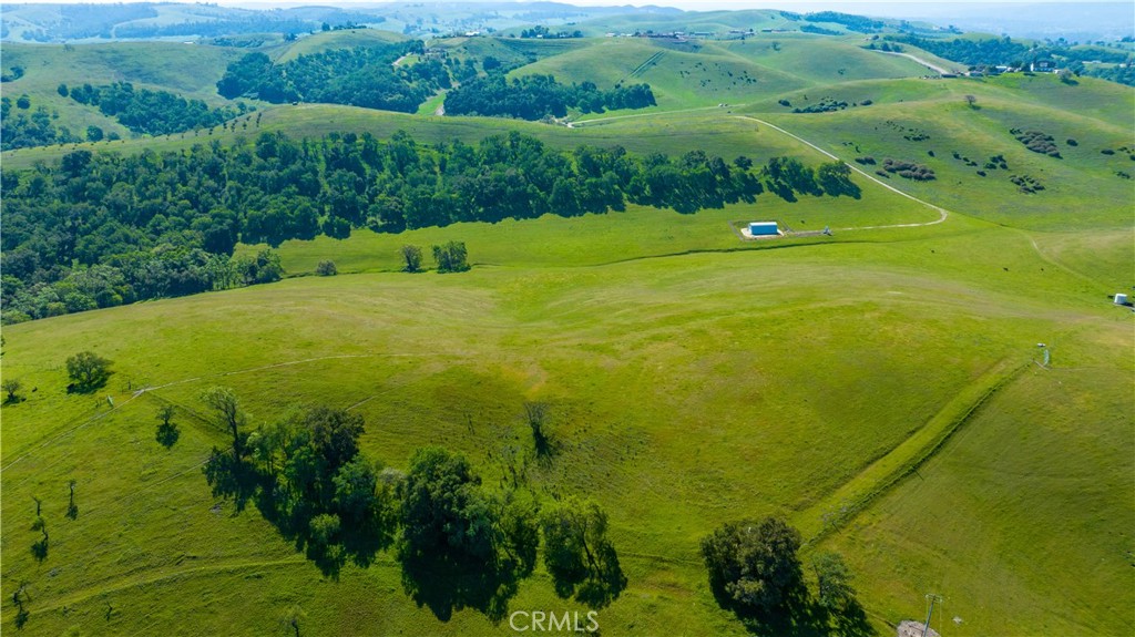 https://media.crmls.org/medias/8d080a14-c625-4872-9987-09bf55adc43c.jpg?preset=X-Large