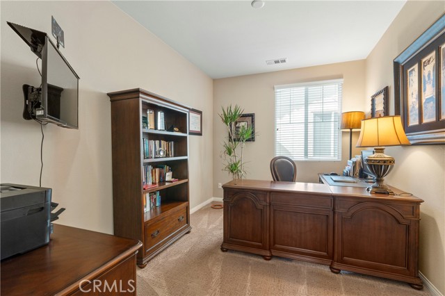 Detail Gallery Image 24 of 33 For 361 Bayside Ct, Costa Mesa,  CA 92627 - 4 Beds | 2/1 Baths