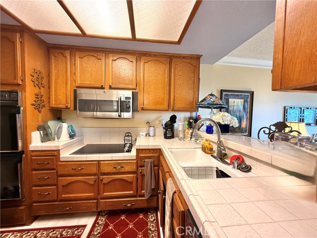 Detail Gallery Image 9 of 17 For 13650 Del Monte Dr. 28b,  Seal Beach,  CA 90740 - 2 Beds | 2 Baths