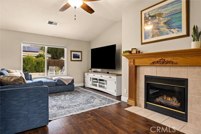 Detail Gallery Image 13 of 58 For 2642 Vineyard Cir, Paso Robles,  CA 93446 - 4 Beds | 2 Baths
