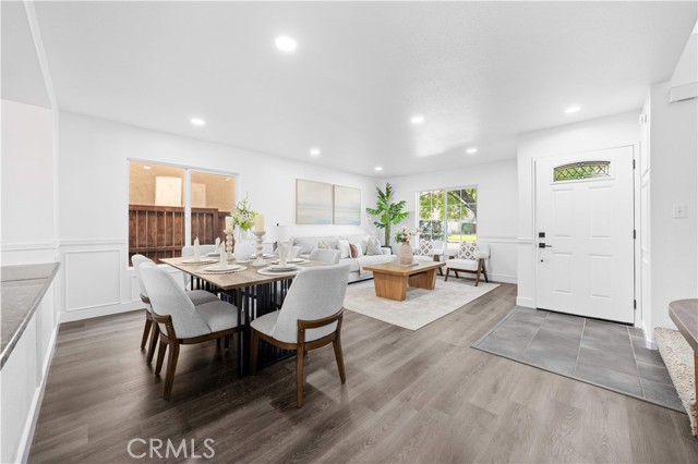 Detail Gallery Image 10 of 47 For 23296 Tulip Ct, Corona,  CA 92883 - 4 Beds | 2/1 Baths