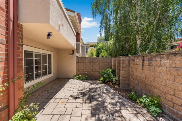 7 Greenmeadow Drive, Newbury Park CA: https://media.crmls.org/medias/8d0a035f-4897-4e8f-82dd-712239f6cc31.jpg