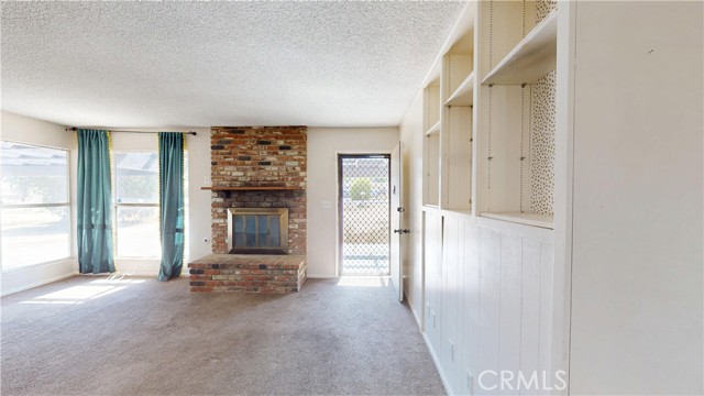 15722 Sago Road, Apple Valley CA: https://media.crmls.org/medias/8d0ad17b-0540-4532-a2d9-57ecdfa6137d.jpg