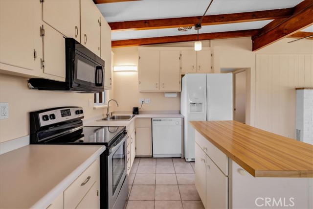 Detail Gallery Image 17 of 54 For 6922 Grand Ave, Yucca Valley,  CA 92284 - 3 Beds | 2 Baths