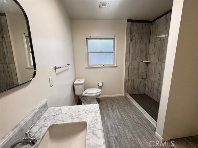 Detail Gallery Image 11 of 19 For 832 W Granada Ct, Ontario,  CA 91762 - 3 Beds | 1/1 Baths