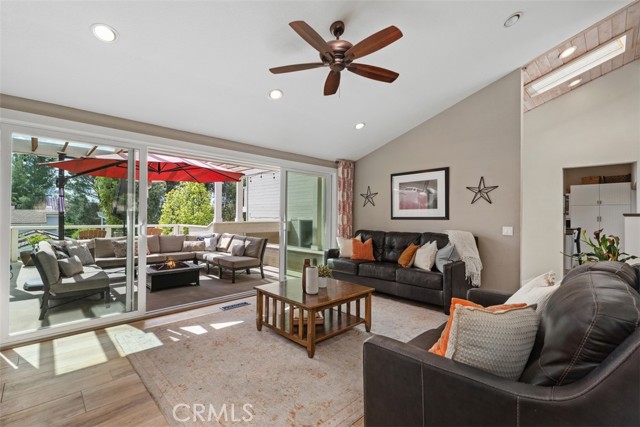 Detail Gallery Image 3 of 44 For 31881 via Oso, Coto de Caza,  CA 92679 - 4 Beds | 3/1 Baths