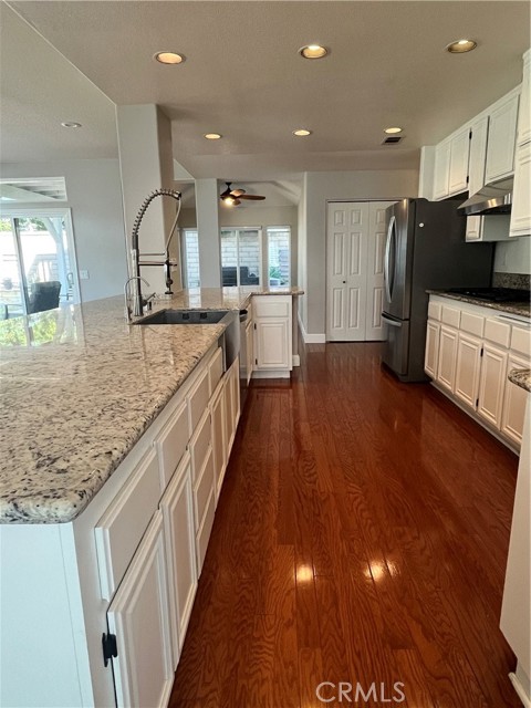 Detail Gallery Image 10 of 46 For 5075 Rockhampton Ct, Yorba Linda,  CA 92887 - 4 Beds | 3 Baths