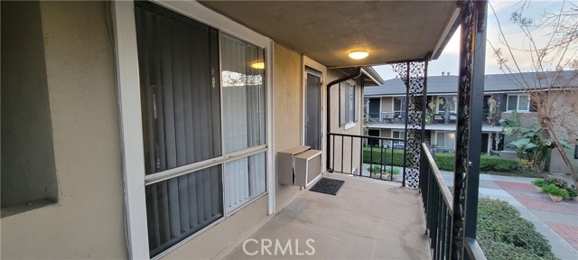 Detail Gallery Image 7 of 18 For 660 S Glassell St #32,  Orange,  CA 92866 - 2 Beds | 1 Baths