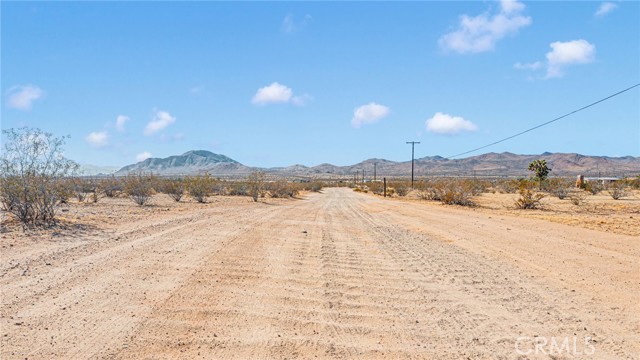 0 Colusa Road, Apple Valley CA: https://media.crmls.org/medias/8d0d93b0-2274-4eea-a277-e6d261c13bdc.jpg