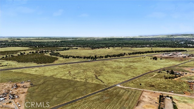 5112 Power House Hill Road, Oroville CA: https://media.crmls.org/medias/8d0e06e7-5ec2-4903-805e-afb9c5b2f67d.jpg