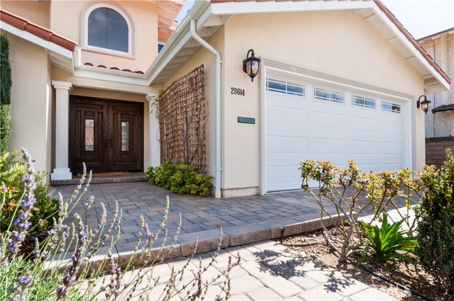 28614 Mount Hood Court, Rancho Palos Verdes, California 90275, 4 Bedrooms Bedrooms, ,2 BathroomsBathrooms,Residential,Sold,Mount Hood,SB17037221