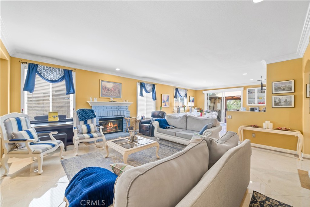 8d0e5df1 F304 478d 8866 Dcffdc87b1c7