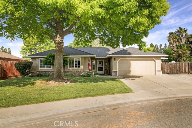 Detail Gallery Image 1 of 43 For 5 Kevin Ct, Chico,  CA 95928 - 3 Beds | 2 Baths