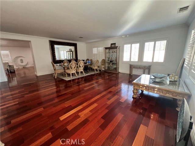 Detail Gallery Image 9 of 34 For 14126 Bay Cir, Corona,  CA 92880 - 6 Beds | 3/1 Baths