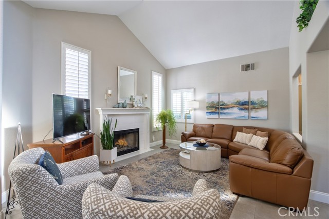 Detail Gallery Image 16 of 57 For 40581 via Amapola, Murrieta,  CA 92562 - 3 Beds | 2/1 Baths