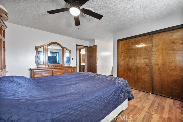 7519 Man O War Street, Bakersfield CA: https://media.crmls.org/medias/8d112c79-9abe-4390-8558-35e5f066cc76.jpg