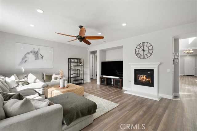 Detail Gallery Image 18 of 46 For 14453 Quarry Creek Ct, Corona,  CA 92880 - 6 Beds | 3/1 Baths