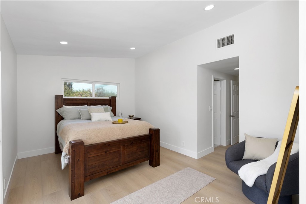 8d126bf0 3f2a 4253 9850 9d42340defd9