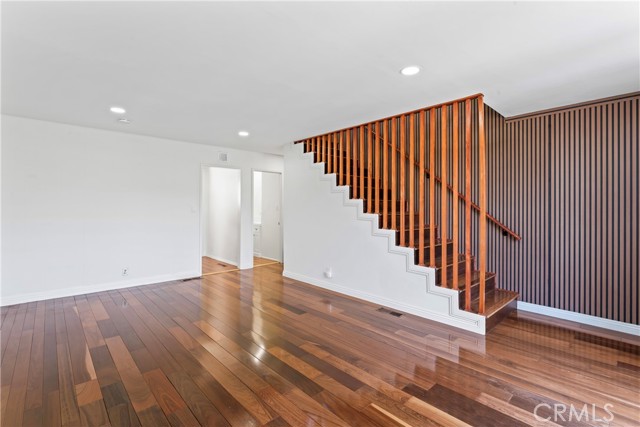 Detail Gallery Image 9 of 42 For 2820 Oak Point Dr, Los Angeles,  CA 90068 - 2 Beds | 1/1 Baths