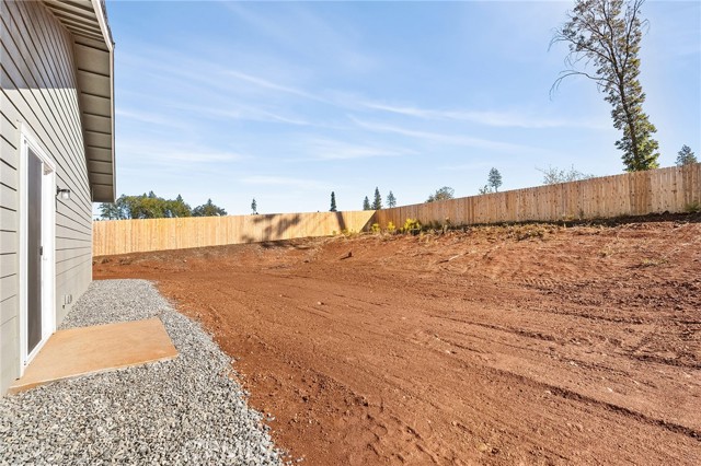 6078 Maxwell, Paradise CA: https://media.crmls.org/medias/8d13732b-6d5b-4311-b79f-8863e6f632f5.jpg