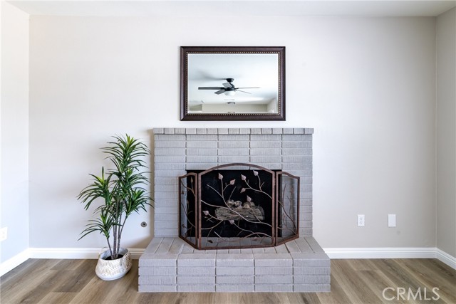 28029 Reservoir Avenue, Nuevo CA: https://media.crmls.org/medias/8d13f4a1-b73f-4517-8635-5b72e9e82228.jpg