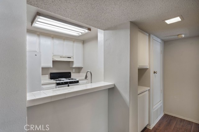 Detail Gallery Image 23 of 43 For 7340 Quill Dr #81,  Downey,  CA 90242 - 1 Beds | 1 Baths