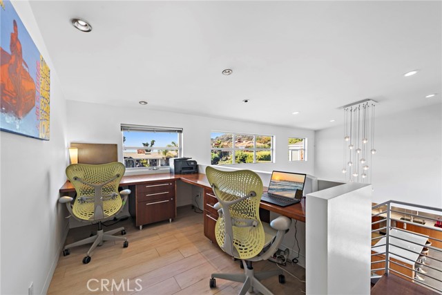 Detail Gallery Image 30 of 46 For 30692 Marilyn, Laguna Beach,  CA 92651 - 4 Beds | 3/1 Baths