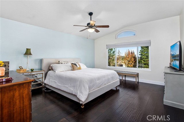 Detail Gallery Image 14 of 32 For 29110 Wayfarer Ln, Lake Elsinore,  CA 92530 - 4 Beds | 2/1 Baths