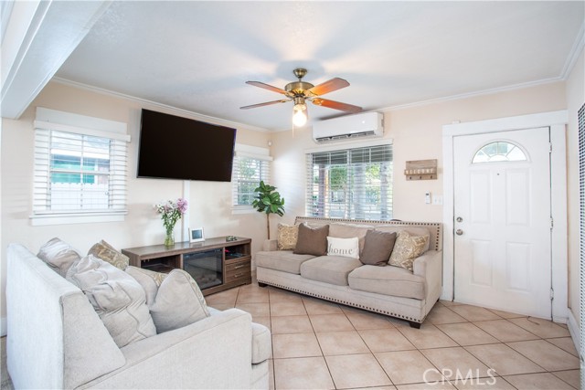 1419 W 6th Street, Santa Ana, CA, 92703 1419 W 6th Street, Santa Ana, CA, 92703