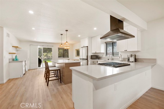 Detail Gallery Image 8 of 31 For 332 Cadillac Cir, Oceanside,  CA 92054 - 3 Beds | 2 Baths