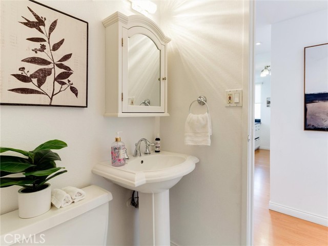Detail Gallery Image 32 of 46 For 1750 E Ocean Bld #213,  Long Beach,  CA 90802 - 2 Beds | 2 Baths