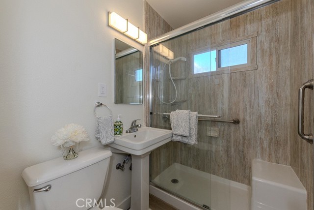 10606 Harvest Avenue, Santa Fe Springs CA: https://media.crmls.org/medias/8d15dc9d-248d-40f4-bb65-58cfd26d2e4d.jpg