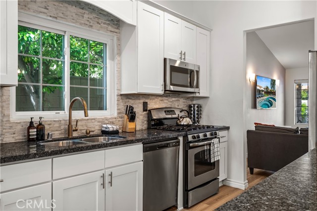 78755 Villeta Drive, La Quinta CA: https://media.crmls.org/medias/8d174e8a-4f0a-48bc-a337-8e98477c3c03.jpg