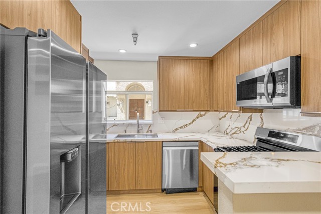 14383 Nordhoff Street, Panorama City CA: https://media.crmls.org/medias/8d180201-78ec-45c4-af3e-6f0c38d139c8.jpg