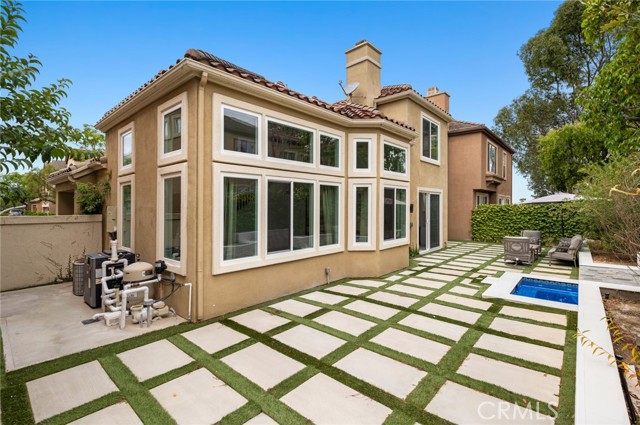18 Lessay, Newport Coast CA: https://media.crmls.org/medias/8d190c94-6a01-414d-aa15-e755c6fdb888.jpg
