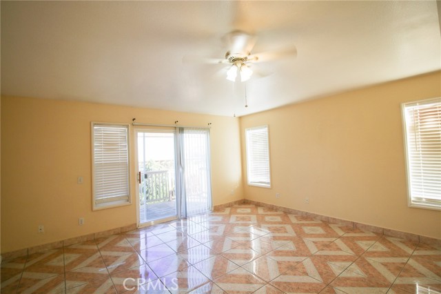 Detail Gallery Image 14 of 32 For 31592 Palomar Rd, Menifee,  CA 92584 - 5 Beds | 2/1 Baths