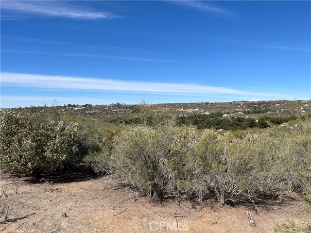 35250 Willow Creek Road, Hemet CA: https://media.crmls.org/medias/8d1aab73-7792-4431-9e3b-6f2fce56045a.jpg