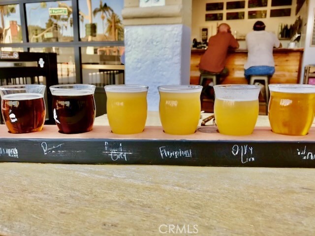 585 E Thompson Boulevard, Ventura CA: https://media.crmls.org/medias/8d1b425b-b4e4-4080-be83-52b75eddc910.jpg