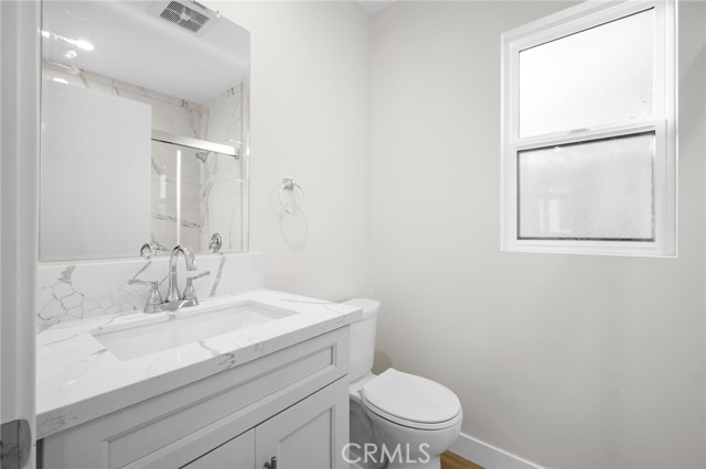 Detail Gallery Image 12 of 14 For 417 Riverdale Dr 417c,  Glendale,  CA 91204 - 1 Beds | 1 Baths
