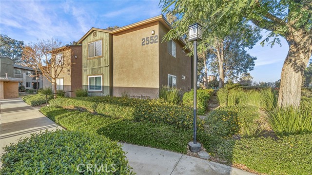 Detail Gallery Image 1 of 37 For 2552 Avenida Del Vista #103,  Corona,  CA 92882 - 1 Beds | 1 Baths