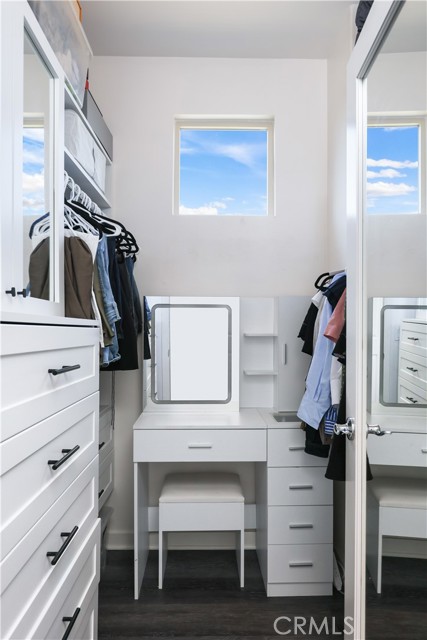 55 Fuchsia, Lake Forest CA: https://media.crmls.org/medias/8d1c5d8d-e875-4eb1-813f-c285d265543d.jpg