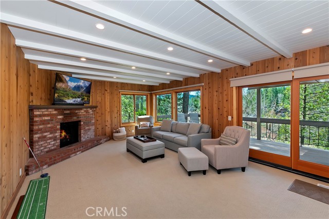 Detail Gallery Image 32 of 59 For 27657 Peninsula Dr #126,  Lake Arrowhead,  CA 92352 - 5 Beds | 3 Baths
