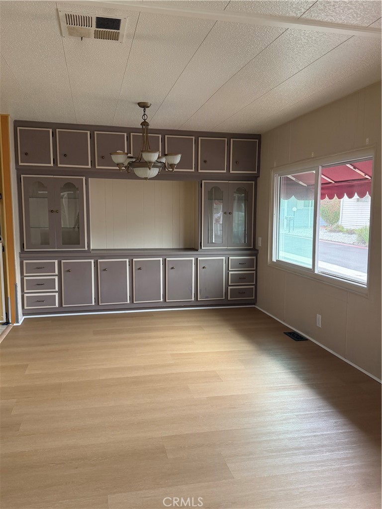 MLS #PW26137525 image #4